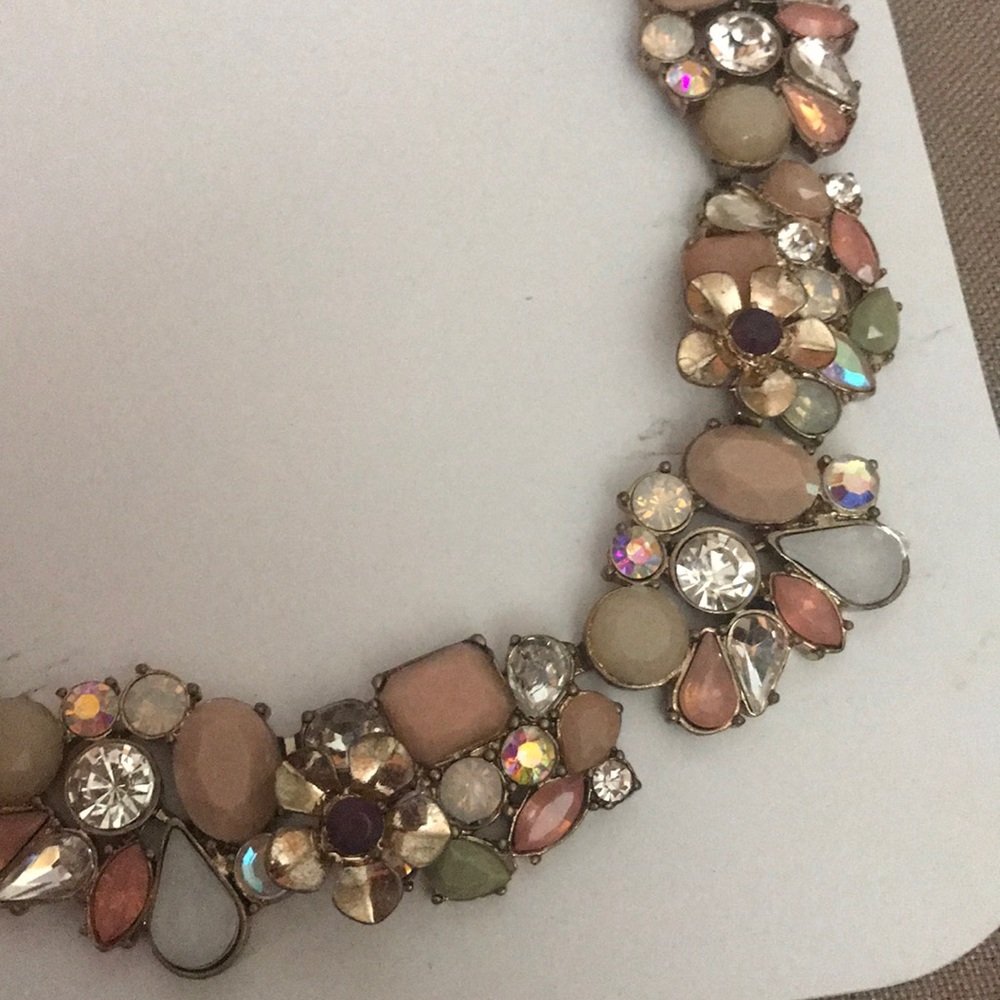 Charming Charlie necklace - Picture 2 of 8